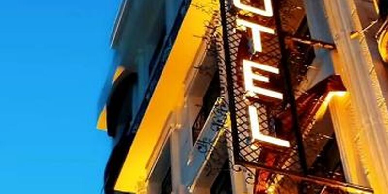 Rua World Hotel