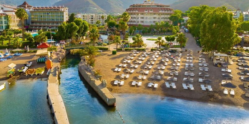 Fortuna Beach Hotel
