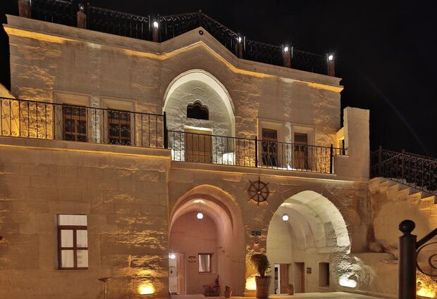 Fosil Cave Hotel