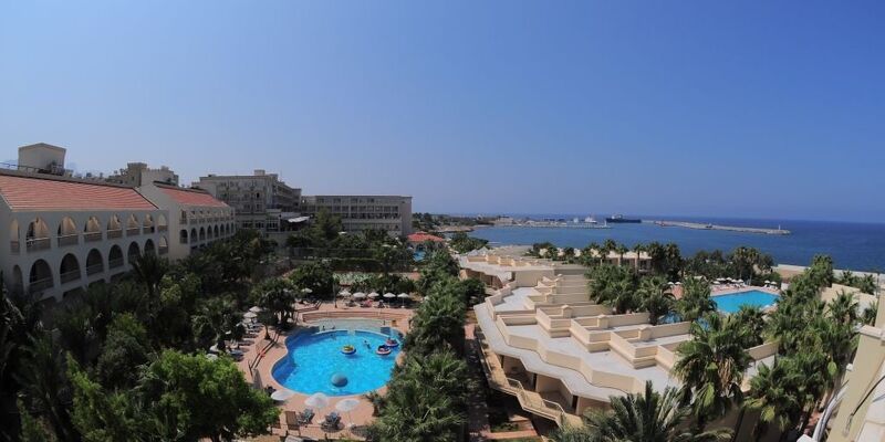 Oscar Resort Hotel