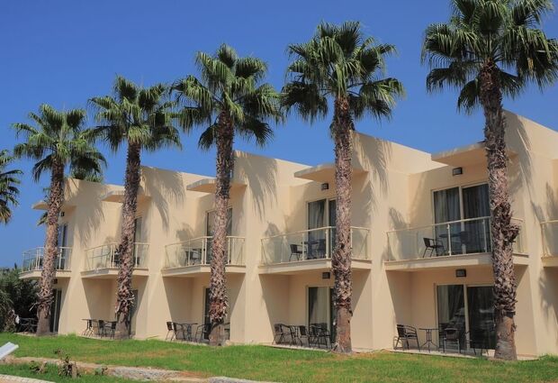 Oscar Resort Hotel