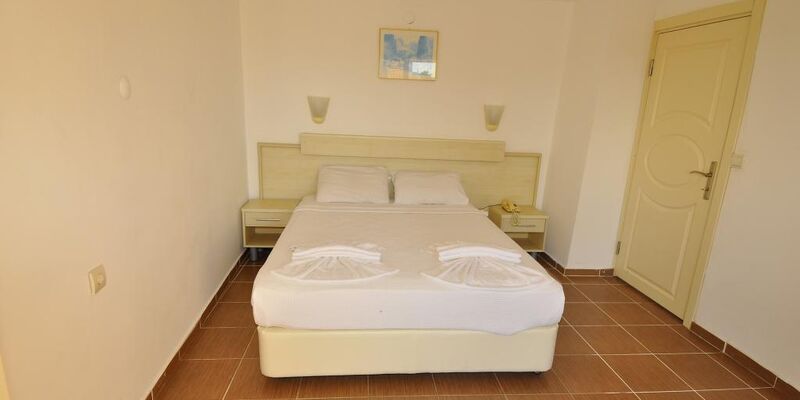 Golden Star Hotel