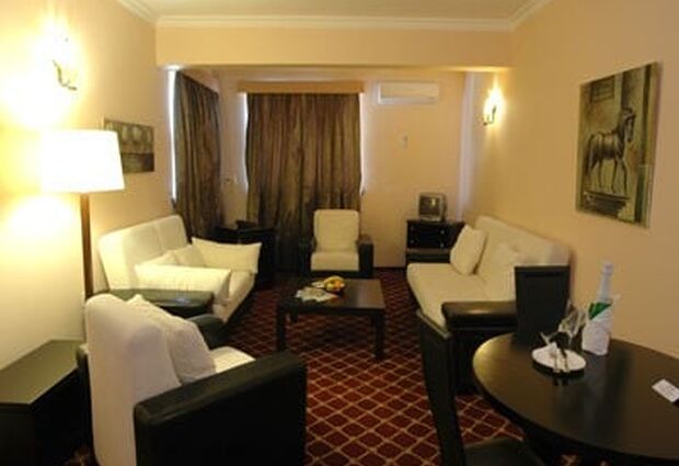 Life Hotel Girne