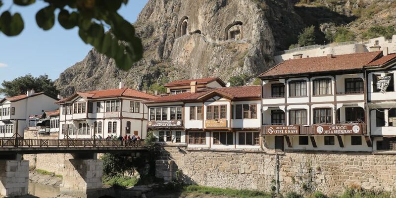 Salih Bey Konağı