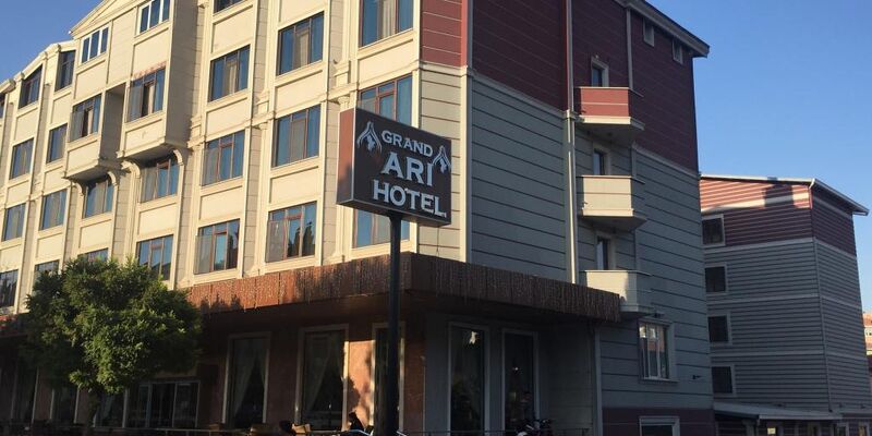 Grand Arı Hotel