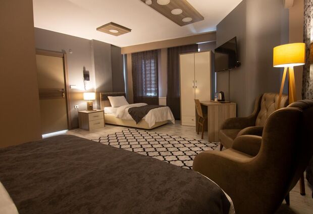 Staron Otel