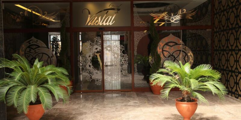 Grand Vuslat Otel