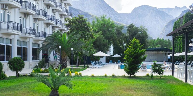 Tal Beach Hotel