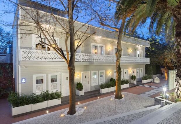 Hagia Sofia Mansions Istanbul Curio Collection by Hilton