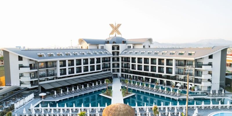 The X Belek