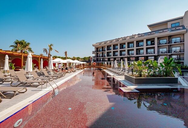 The X Belek