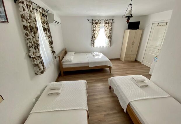 Heros Hotels Bozcaada
