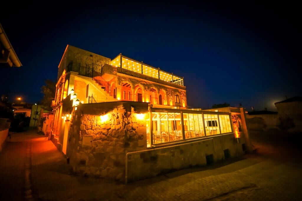 Hikmet's House