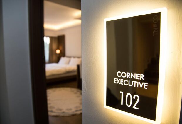 TN&CO CIıp Hotel