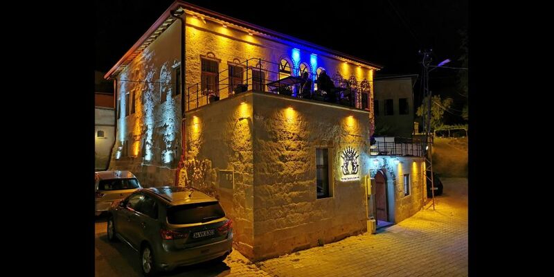 Zuwinasa House