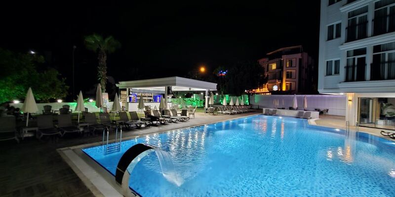 Lara World Hotel