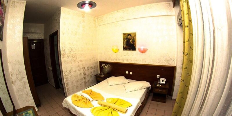 Latino Hotel