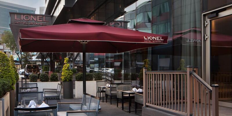Lionel Hotel