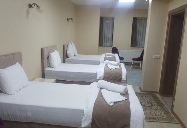 Lüx Otel