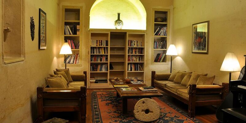 4 Oda Cave House