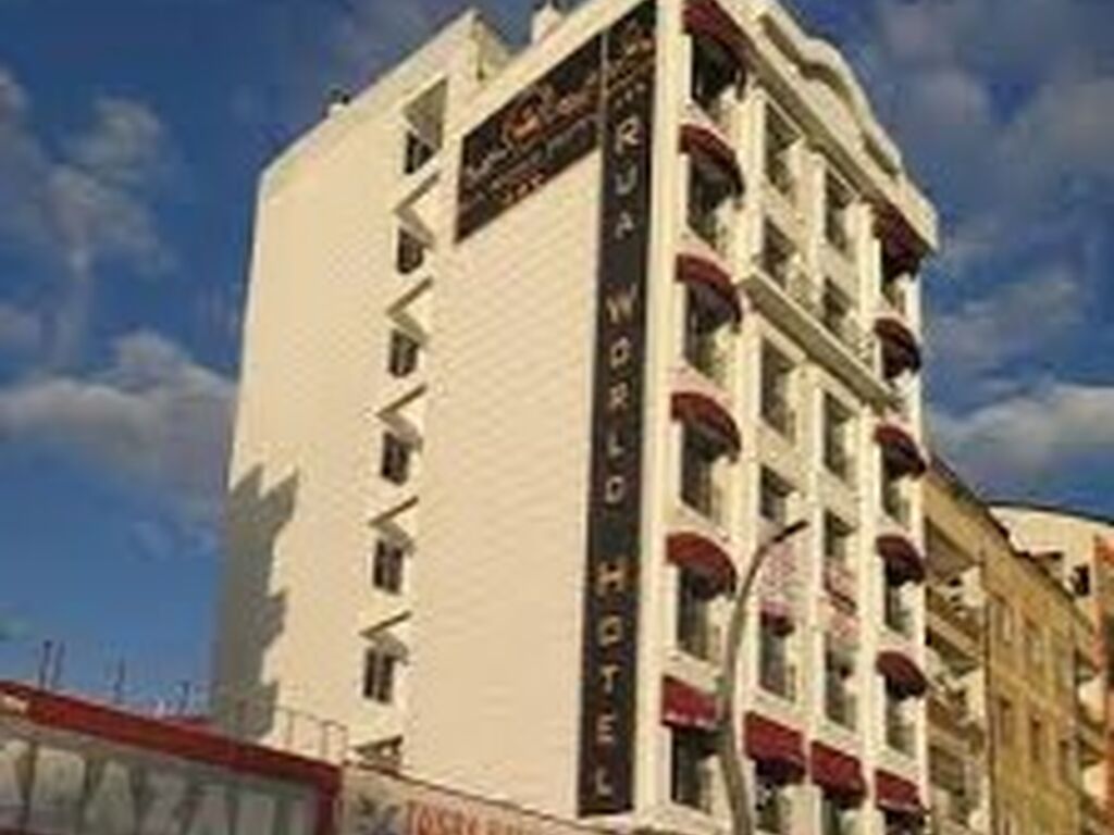 Rua World Hotel