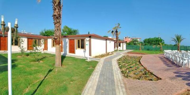 Aperion Beach Hotel