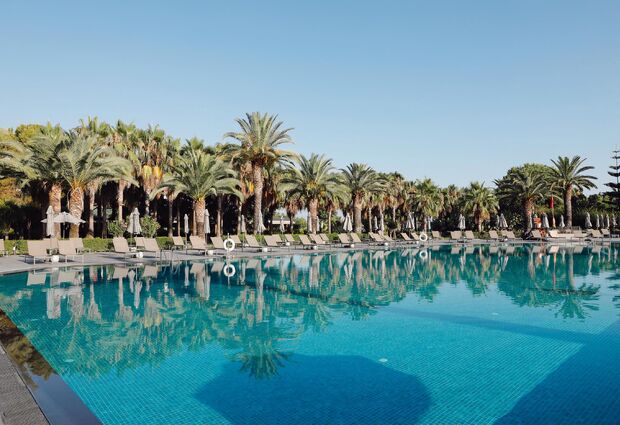 Miramare Beach Hotel