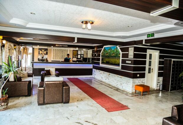 More Hotel