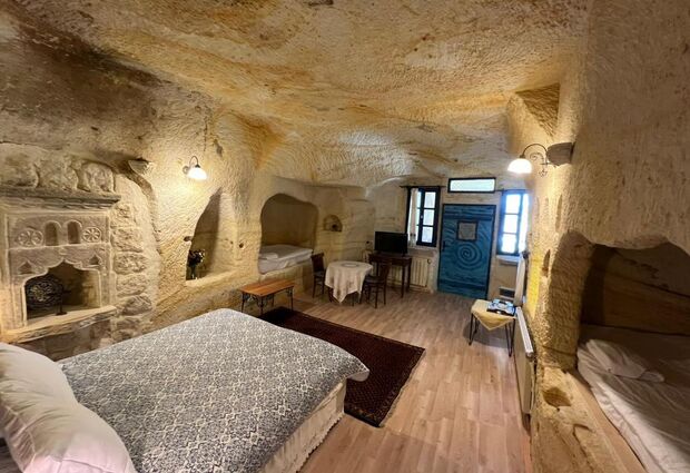 Elkep Evi Cave Hotel