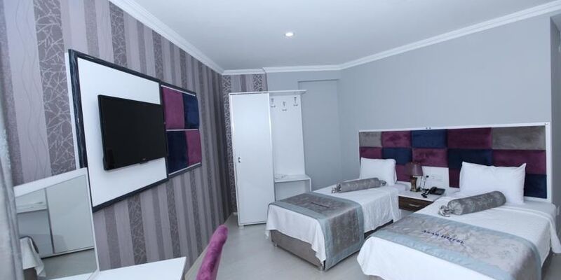 Akar Otel