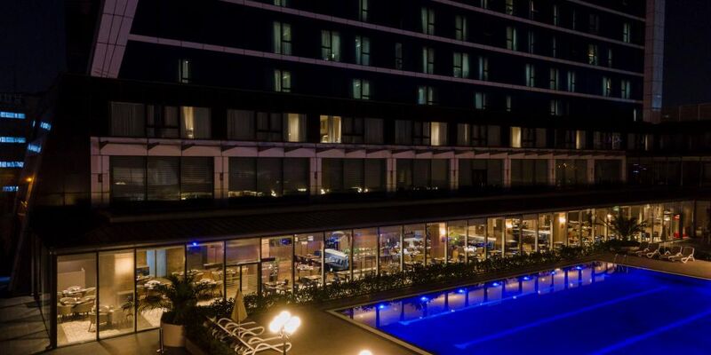 Windsor Hotel & Convention Center