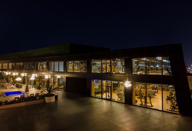 Windsor Hotel & Convention Center