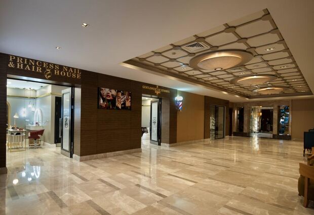 Windsor Hotel & Convention Center