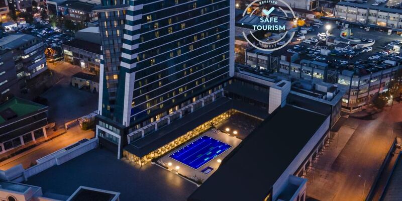 Windsor Hotel & Convention Center