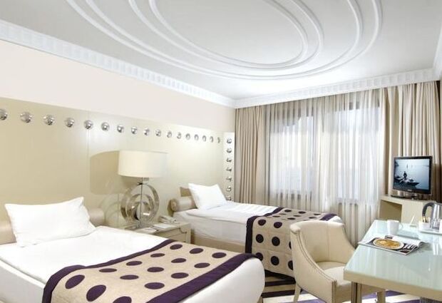 Taxim Hill Hotel