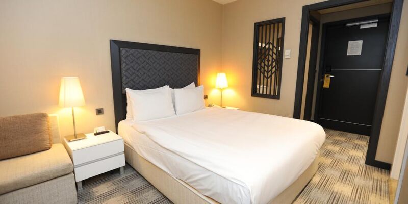 Nova Plaza Prime Hotel