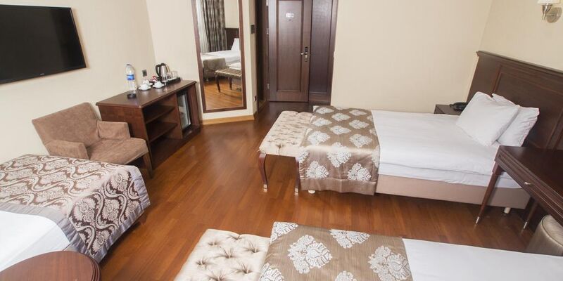 Nova Plaza Pera Hotel