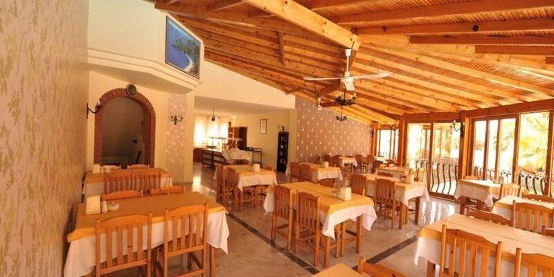 Belcehan Beach Hotel