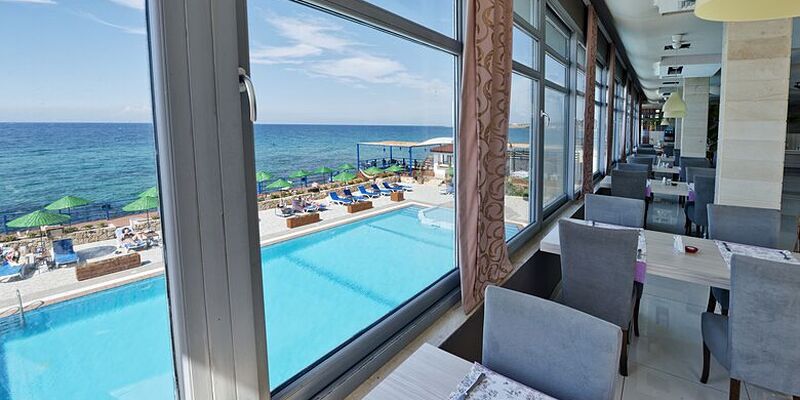 Manolya Hotel