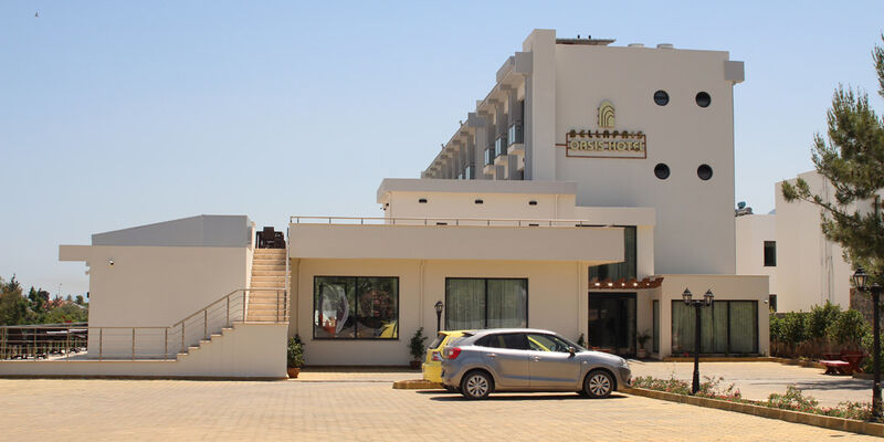 Oasis Hotel