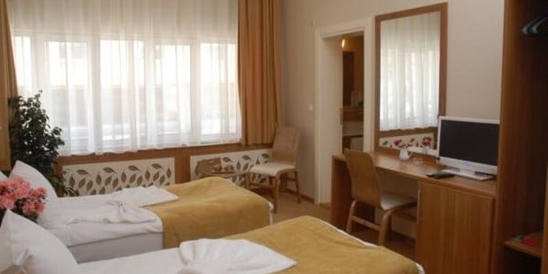 Tulpar Palas Hotel