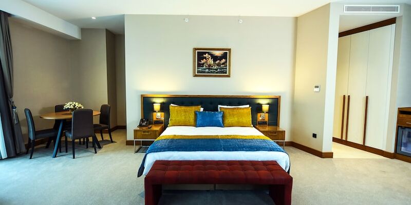 Cher Hotel & Spa