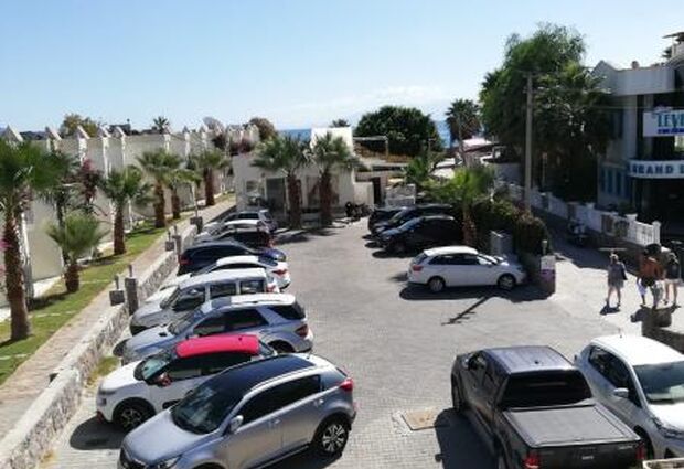 Viras Hotel