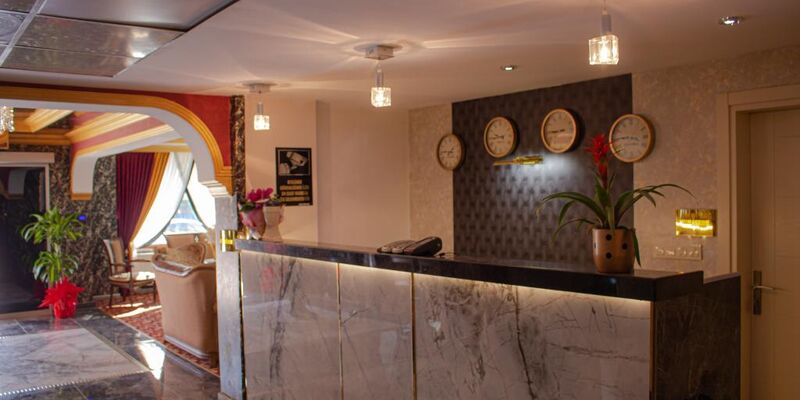 Royal Business Hotel & Restaurant