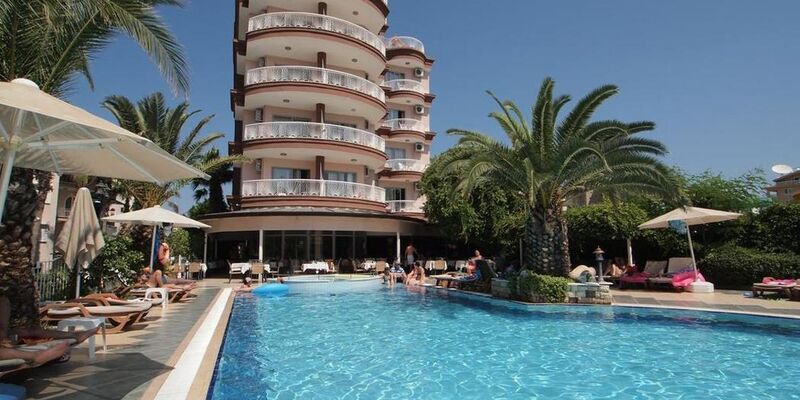 Romance Beach Hotel