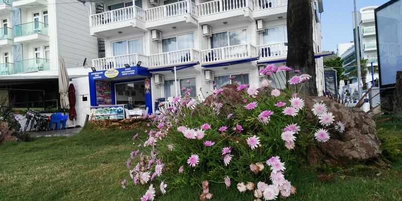 Uysal Motel Beach