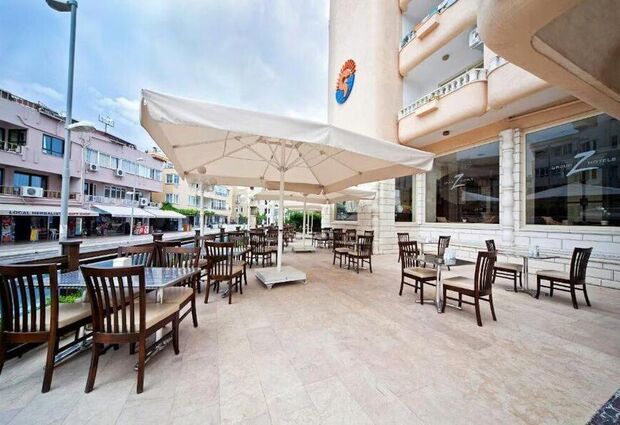 Club Selen Otel
