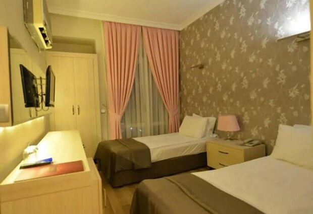 Winecity Hotel