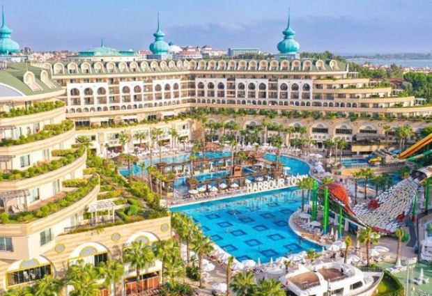 Crystal Sunset Luxury Resort &Spa