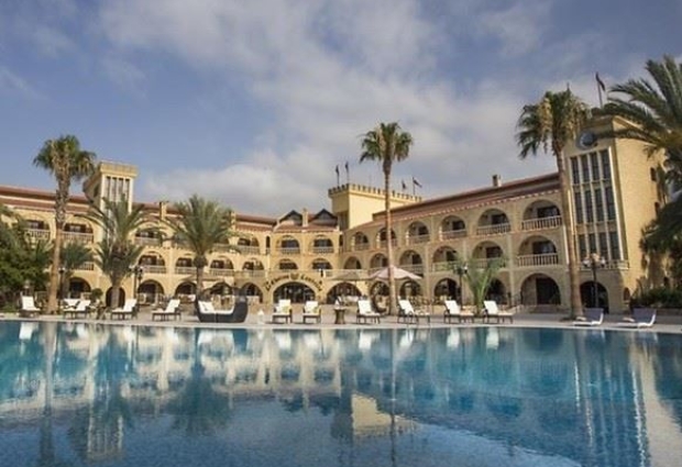Le Chateau Lambousa Hotel